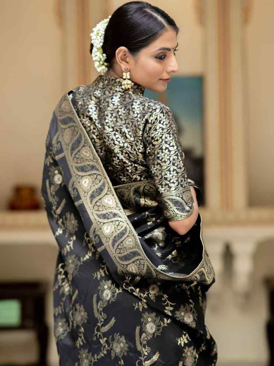 Black Banarasi Soft Silk Handwoven Wedding Festival Heavy Border Saree