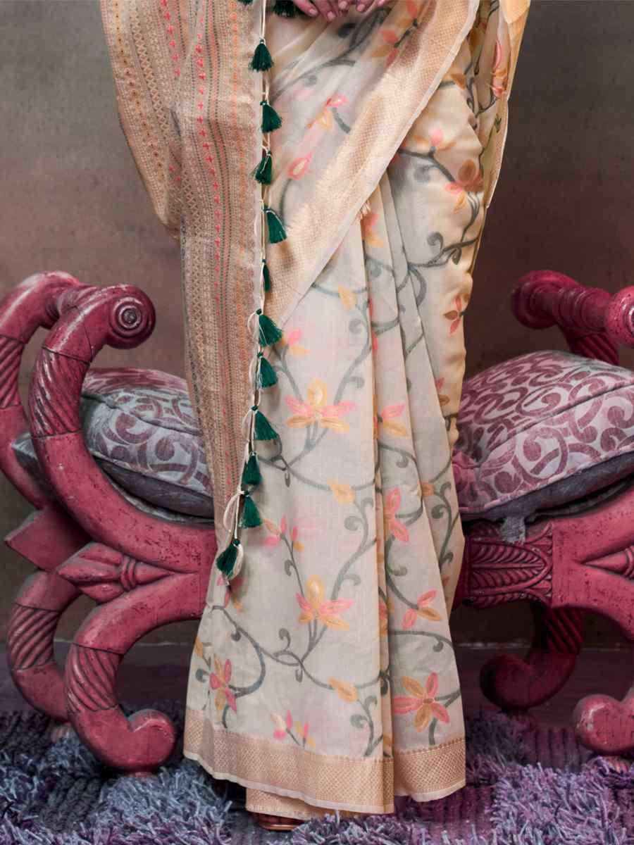 Beige Malmal Cotton Handwoven Wedding Festival Heavy Border Saree