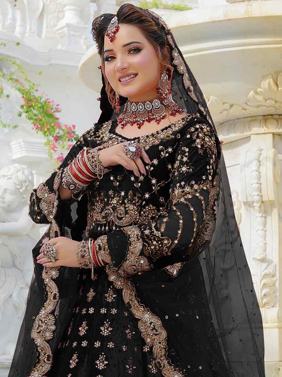 Black 9000 Velvet Embroidered Engagement Wedding Anarkali Salwar Kameez