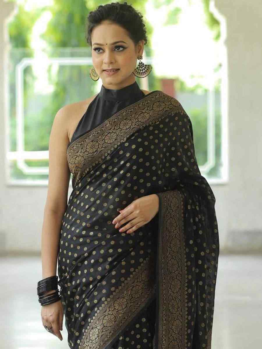 Black Banarasi Soft Silk Handwoven Festival Wedding Heavy Border Saree