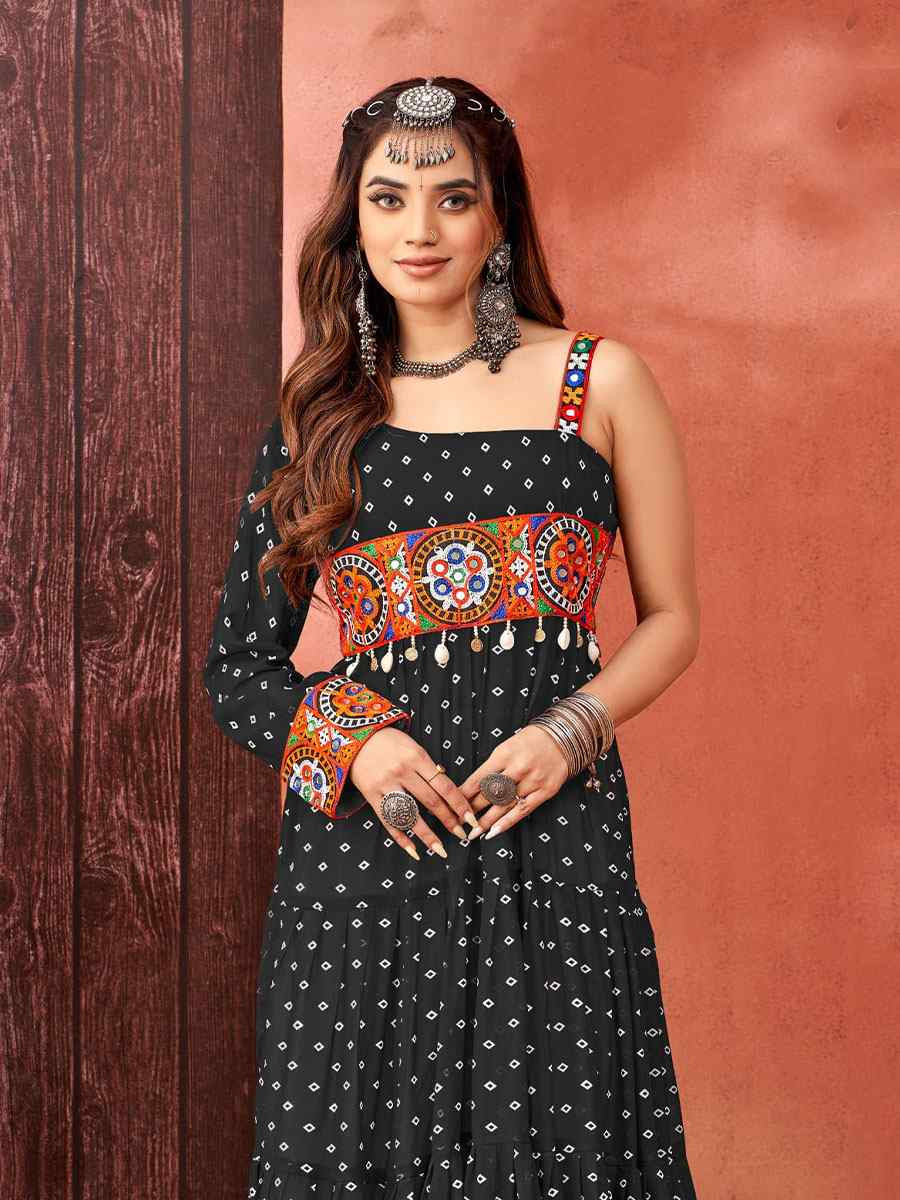 Black Faux Blooming Georgette Printed Festival Casual Gown