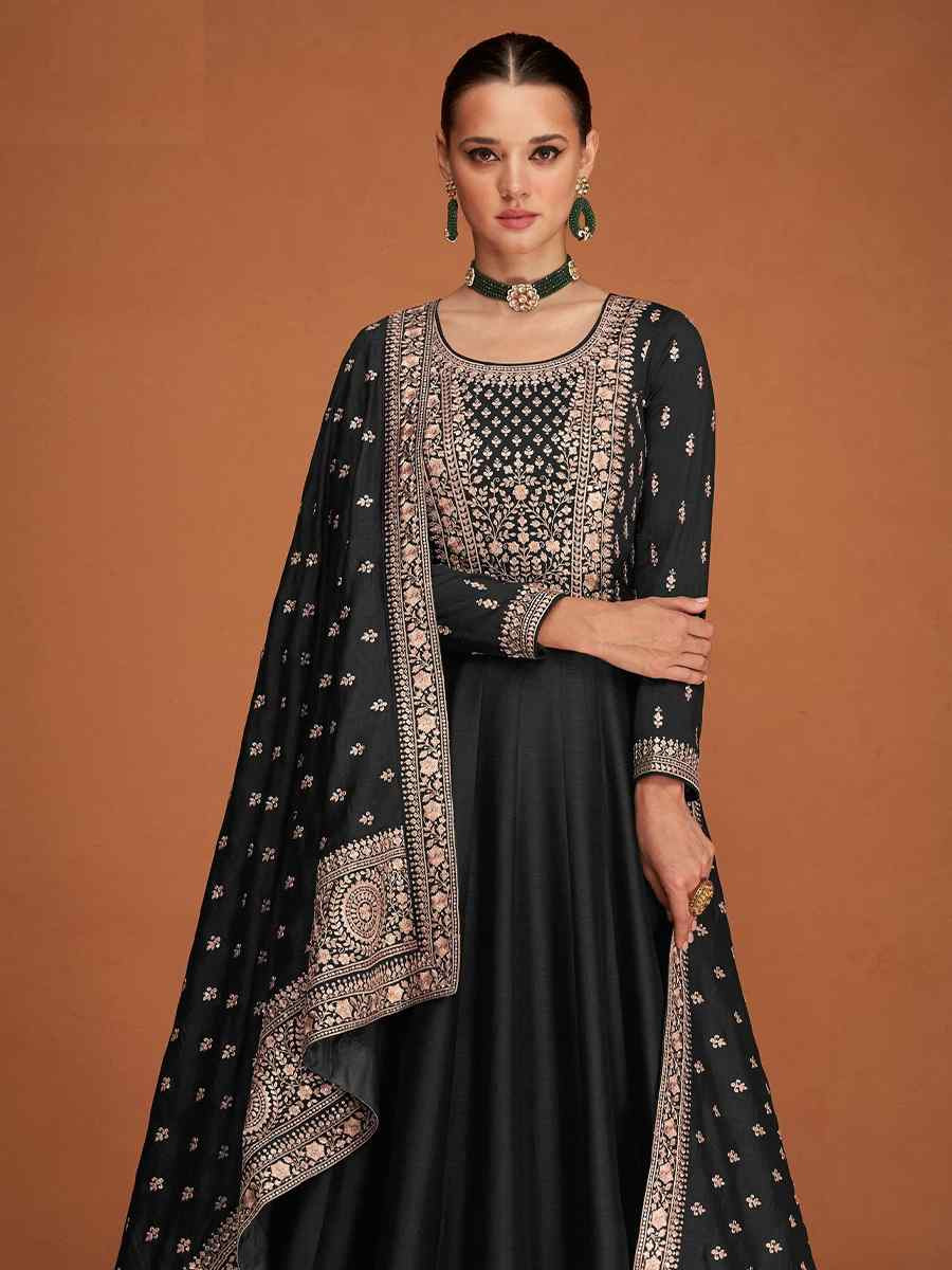 Black Premium Silk Embroidered Festival Wedding Anarkali Salwar Kameez