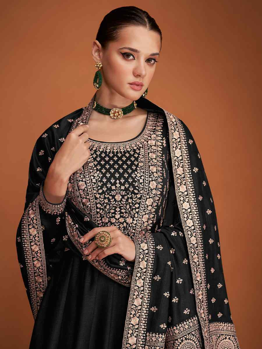 Black Premium Silk Embroidered Festival Wedding Anarkali Salwar Kameez