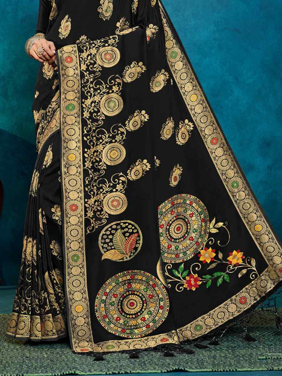 Black Silk Handwoven Festival Casual Classic Style Saree