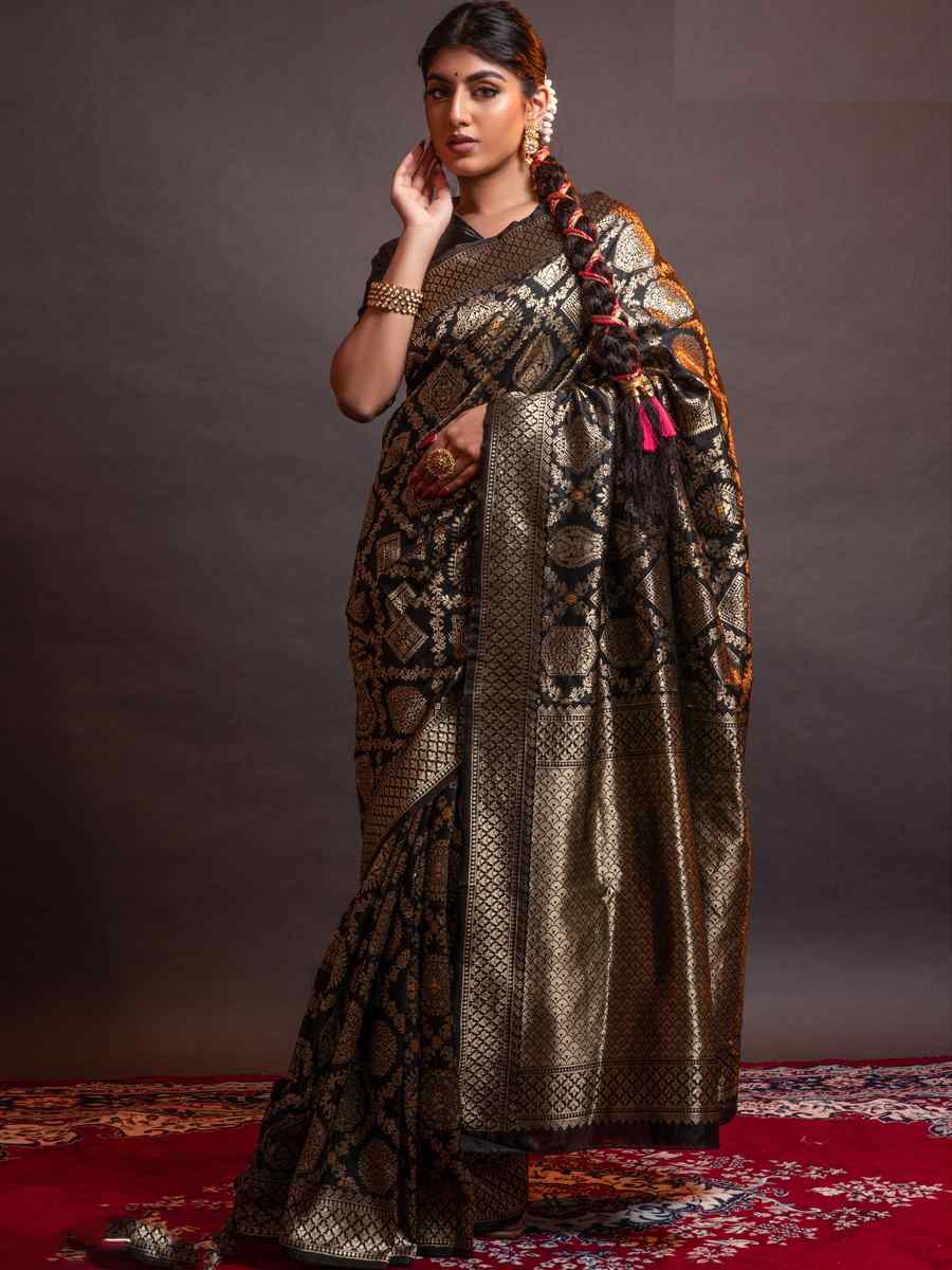 Black Silk Handwoven Wedding Festival Heavy Border Saree