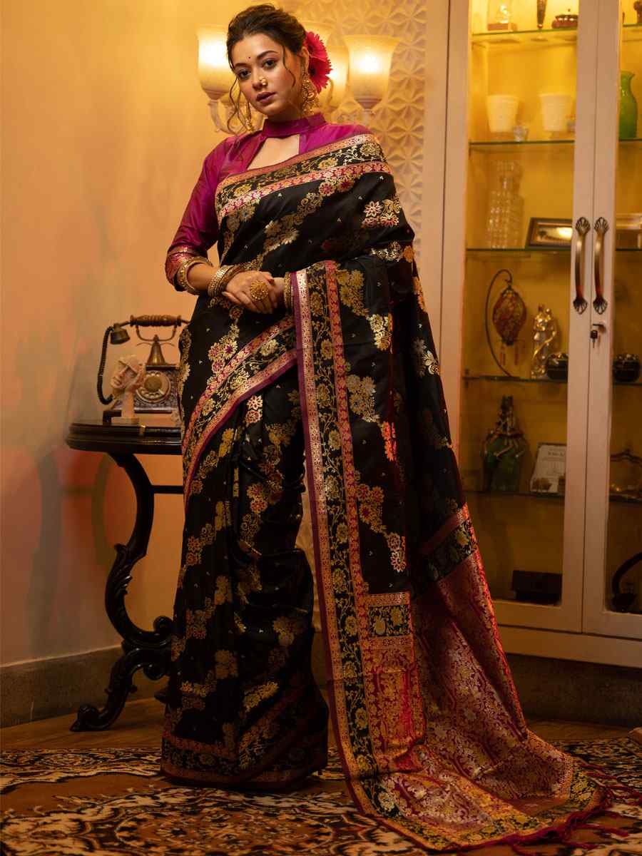 Black Soft Banarasi Silk Handwoven Wedding Festival Heavy Border Saree