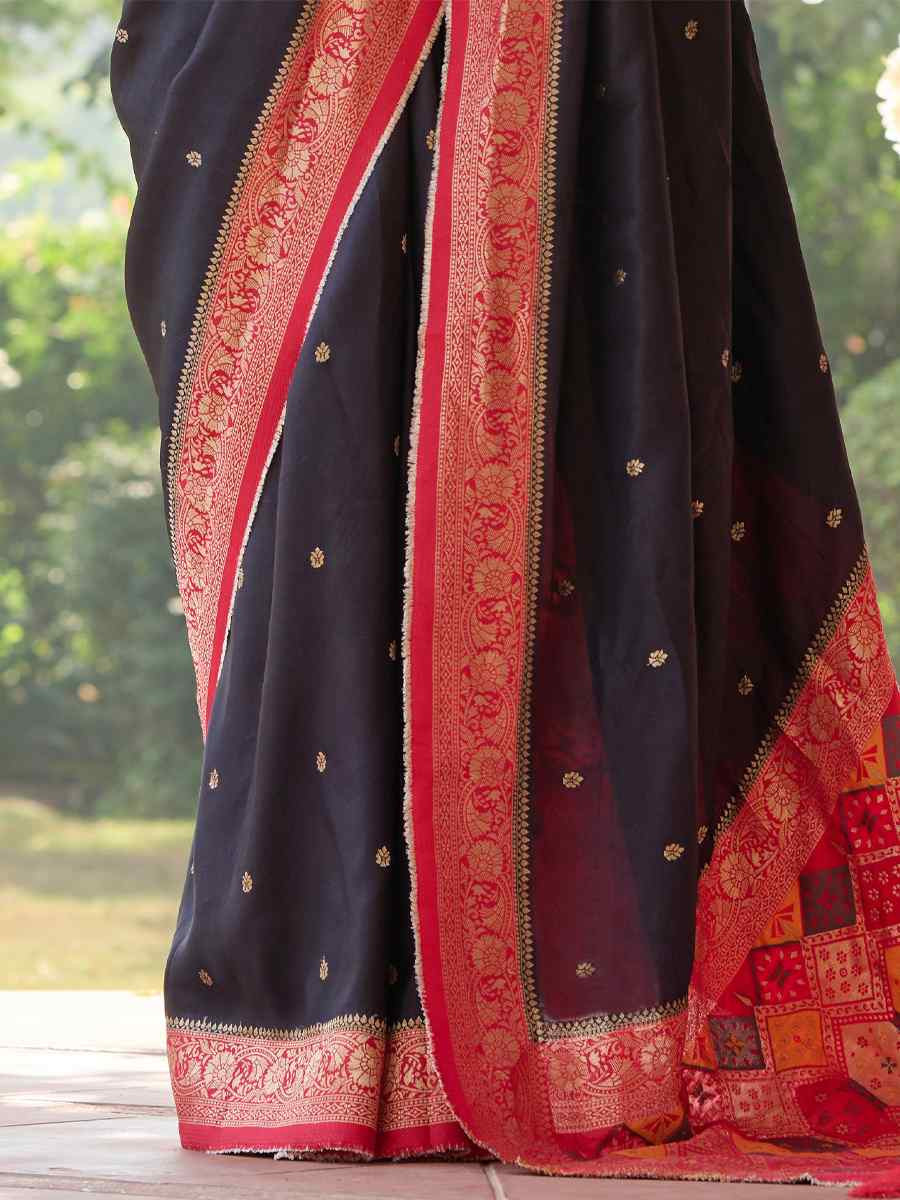 Black Viscose Handwoven Festival Wedding Heavy Border Saree