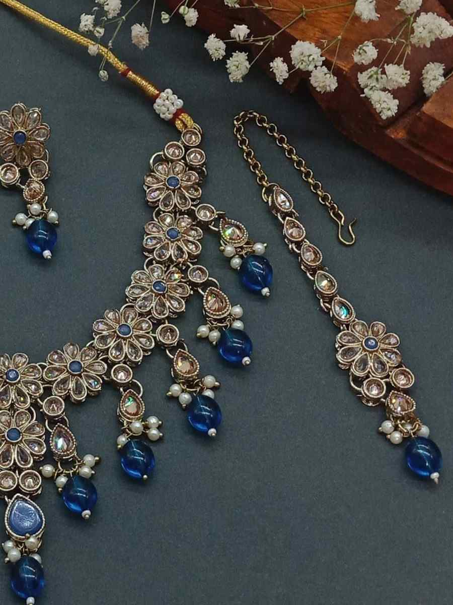 Blue Alloy Metal Festival Wear Kundan Necklace