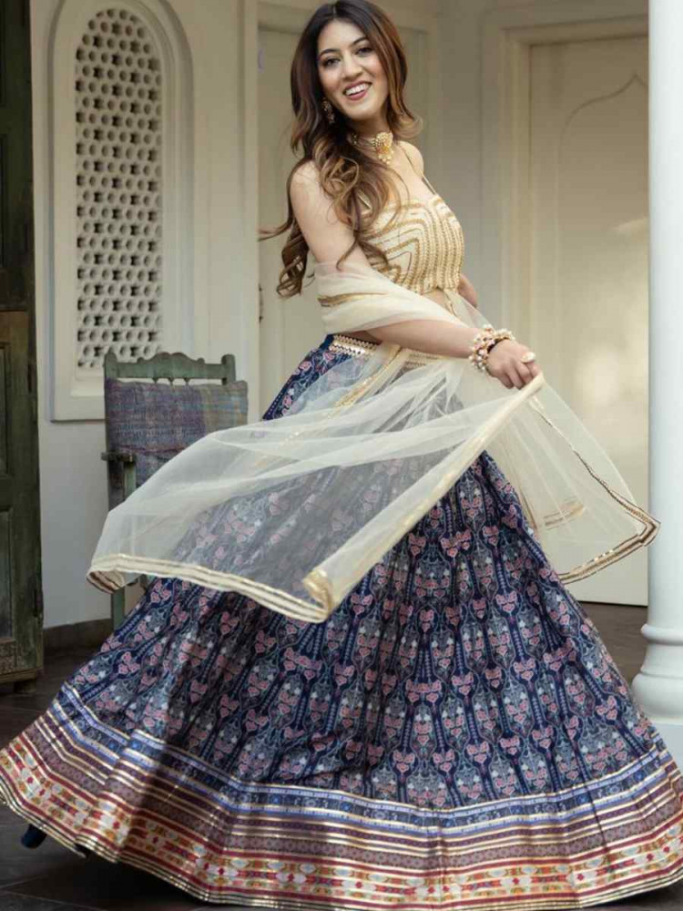 Blue Art Silk Embroidered Bridesmaid Wedding Heavy Border Lehenga Choli