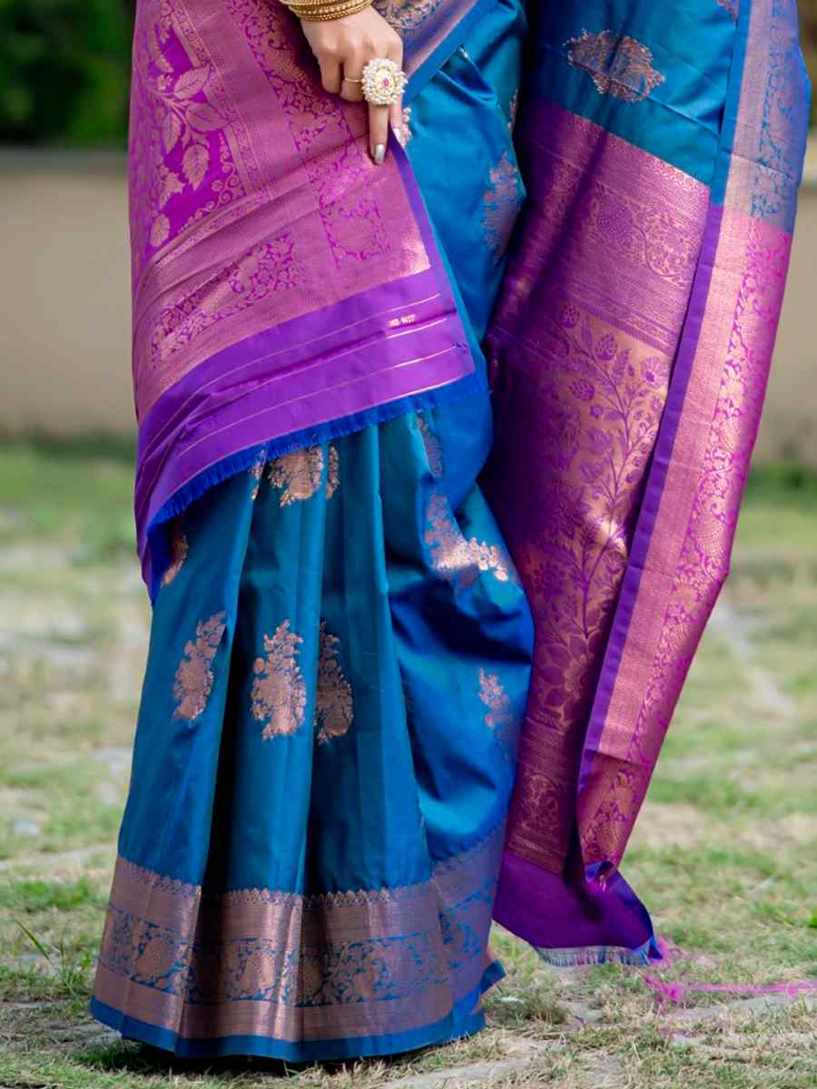 Blue Banarasi Silk Handwoven Festival Wedding Heavy Border Saree