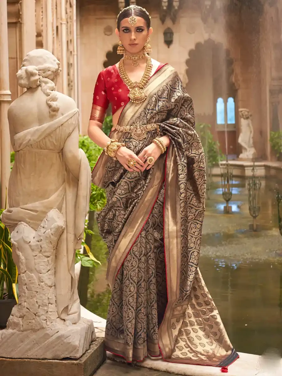 Coral Silk Handwoven Festival Wedding Heavy Border Saree