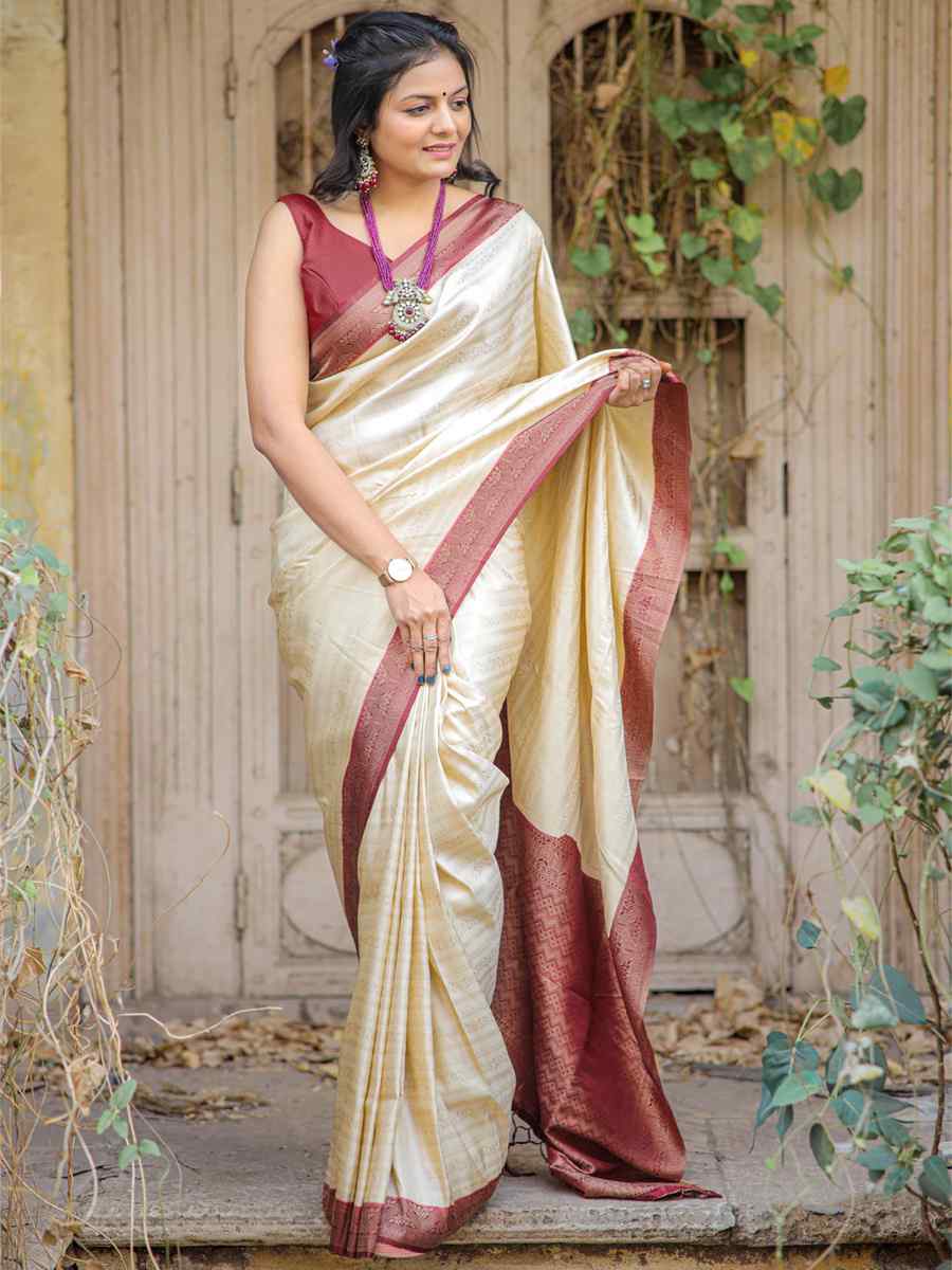 Cream Kubera Pattu Handwoven Casual Festival Heavy Border Saree