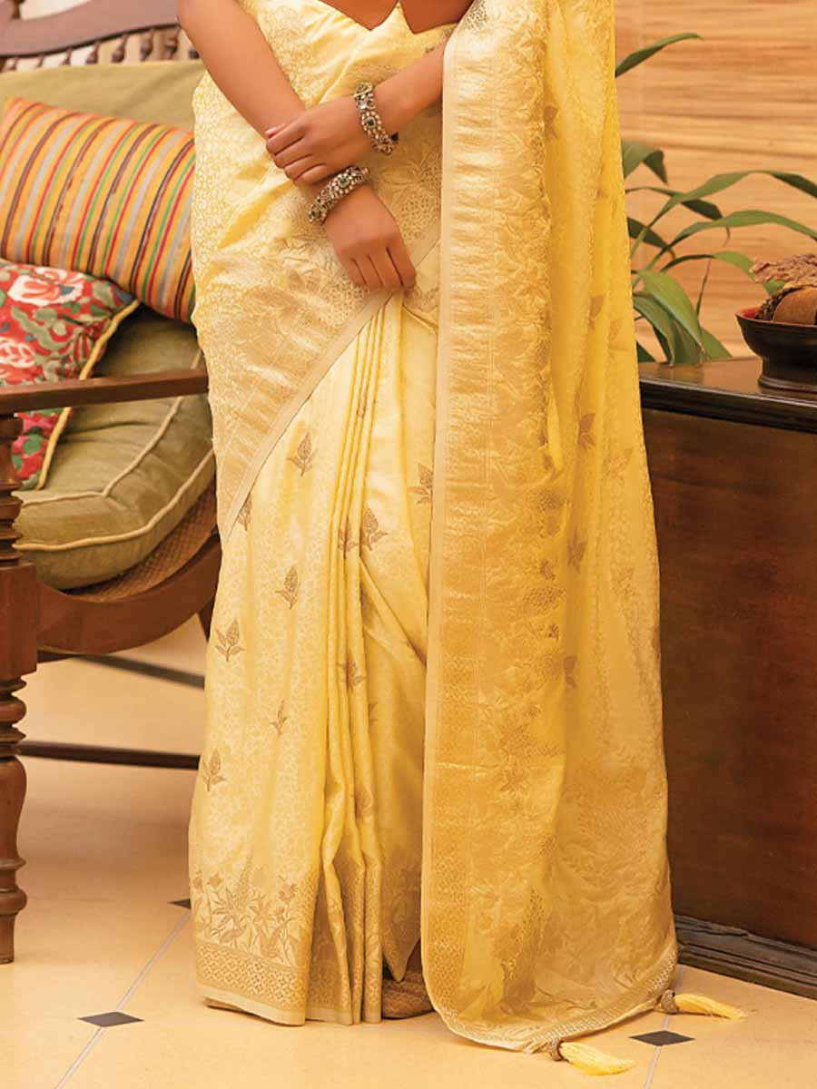 Cream Satin Silk Handwoven Festival Wedding Heavy Border Saree