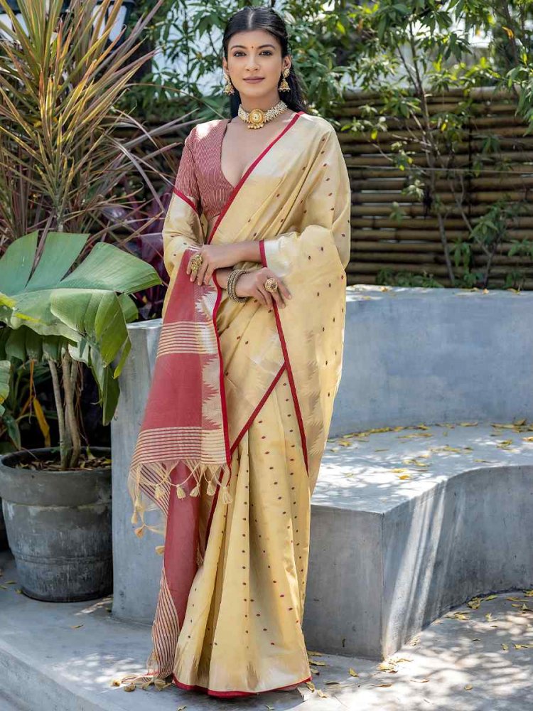 Cream Tussar Silk Handwoven Festival Casual Classic Style Saree