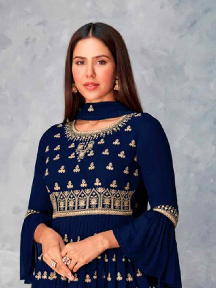 cape salwar kameez