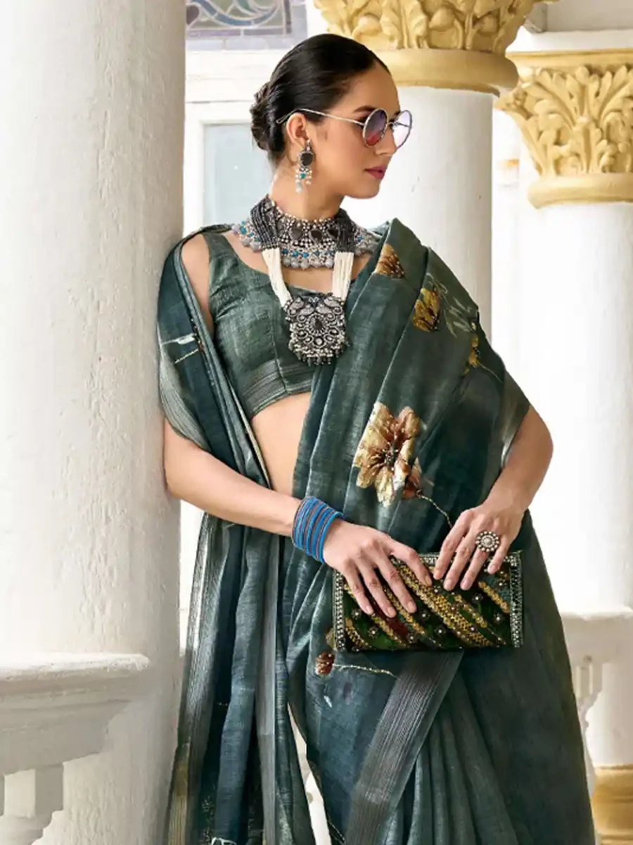 Dark Green Silk Handwoven Festival Wedding Heavy Border Saree