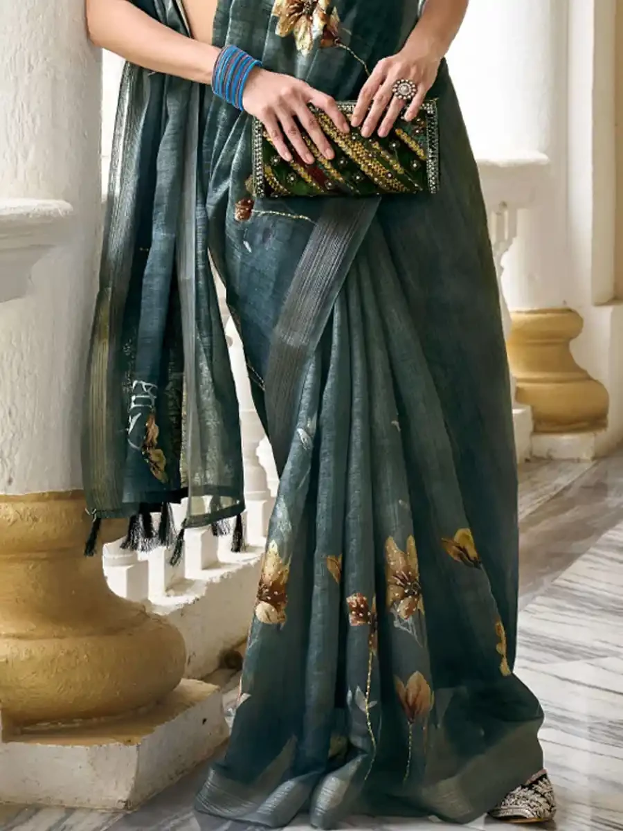 Dark Green Silk Handwoven Festival Wedding Heavy Border Saree