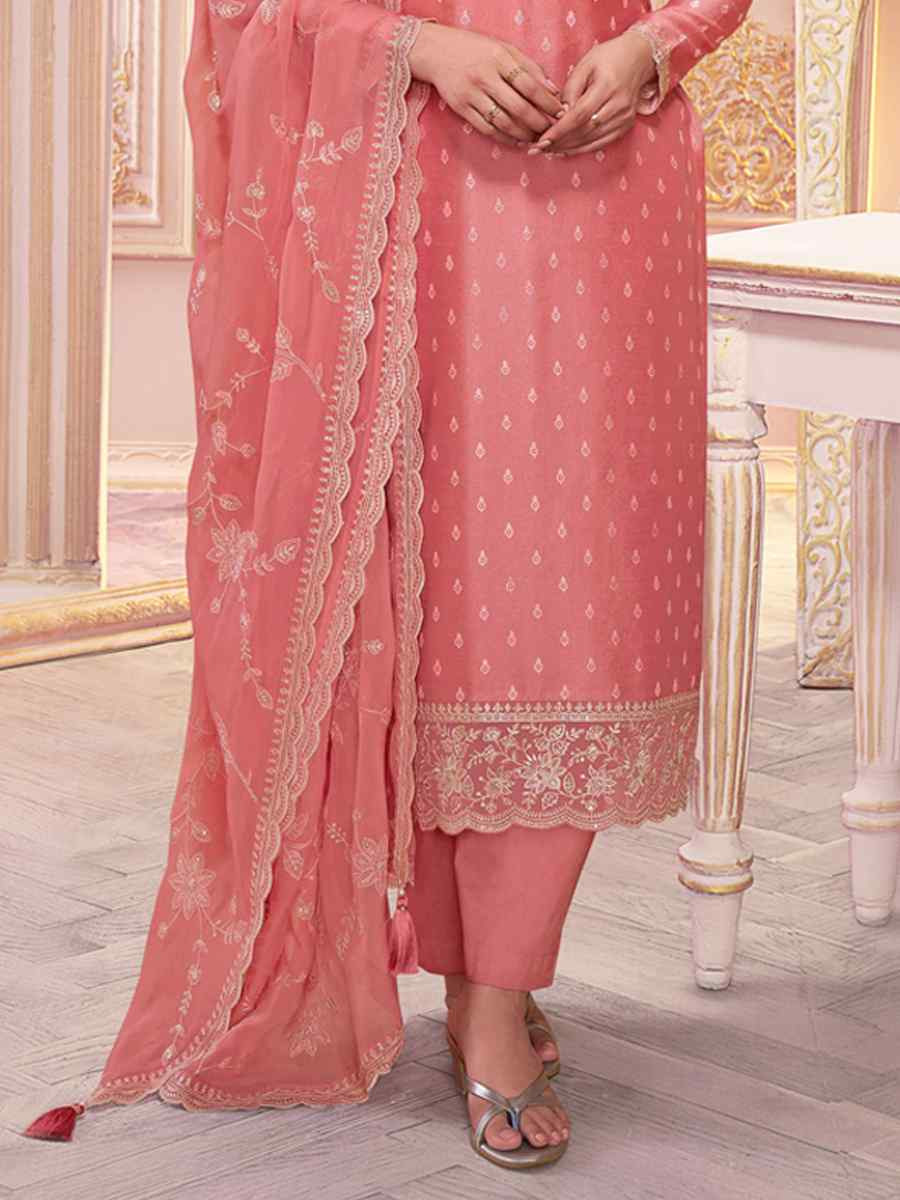 Gajri Heavy Silk Embroidered Festival Mehendi Pant Salwar Kameez