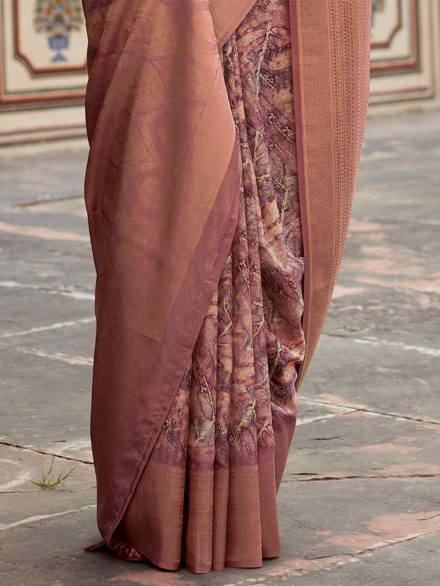 Goden Soft Tissue Silk Handwoven Festival Wedding Heavy Border Saree