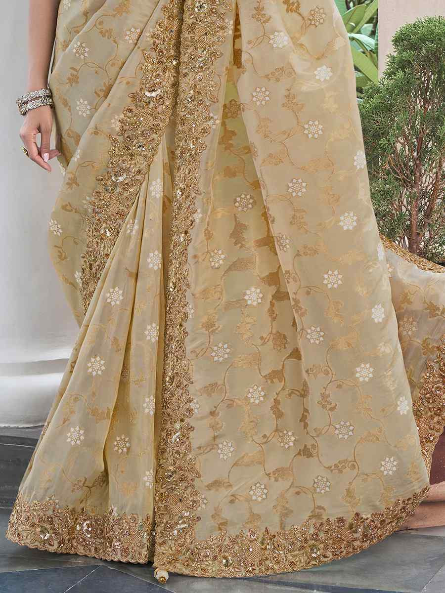 Gold Pure Tissue Silk Embroidered Reception Wedding Heavy Border Saree