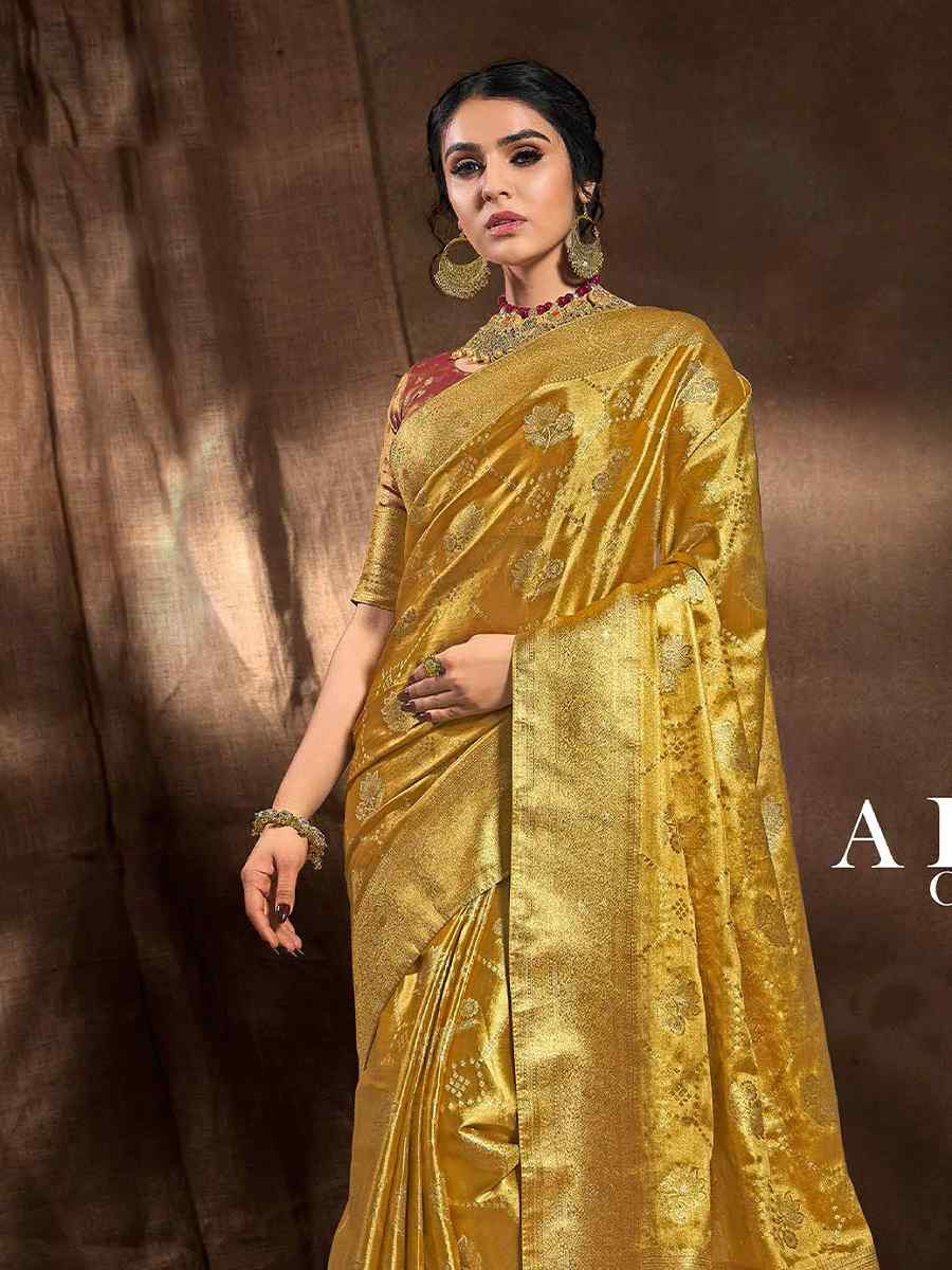 Gold Silk Handwoven Festival Wedding Heavy Border Saree