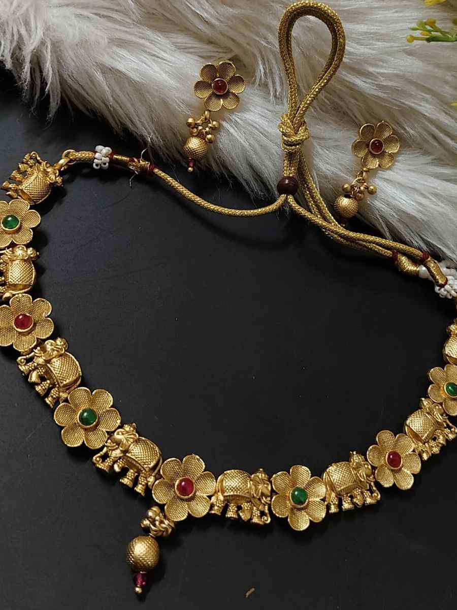 Golden Alloy Festival Wear Kundan Necklace