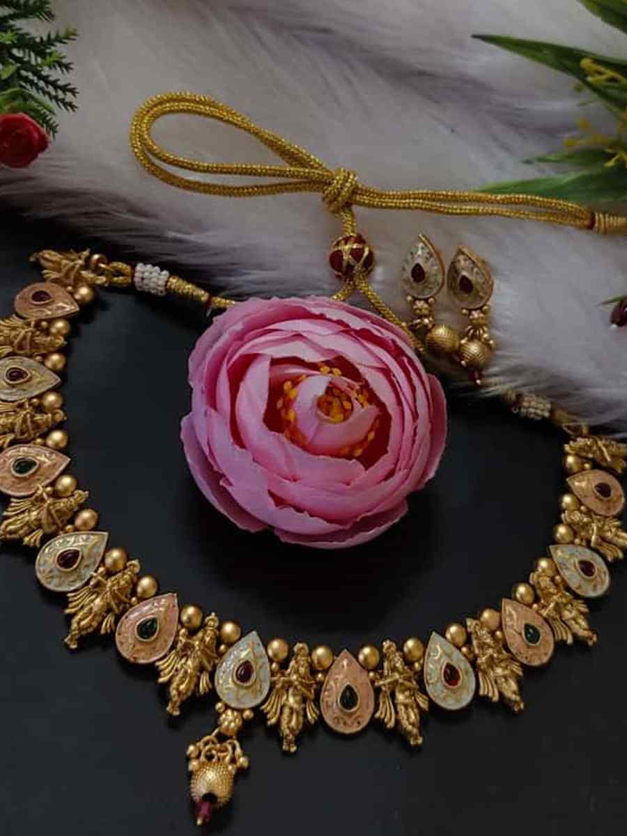 Golden Alloy Festival Wear Kundan Necklace