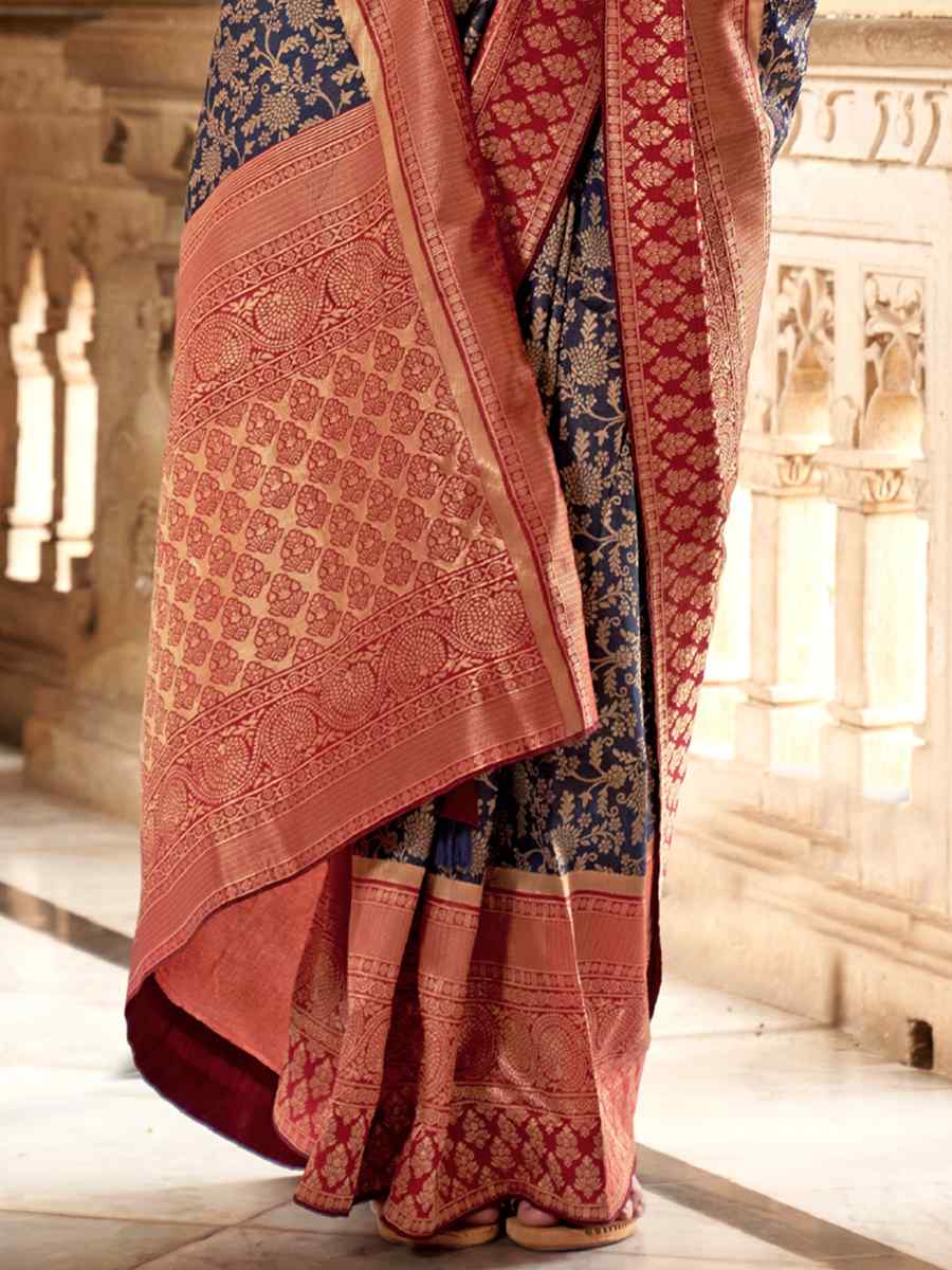 Gray Soft Silk Handwoven Wedding Festival Heavy Border Saree