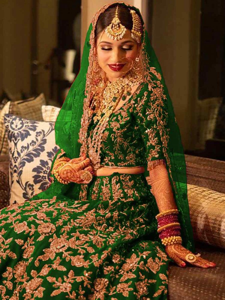 Heavy Zarkan Border Worked Bridal Lehenga Choli With Dupatta – Cygnus  Fashion