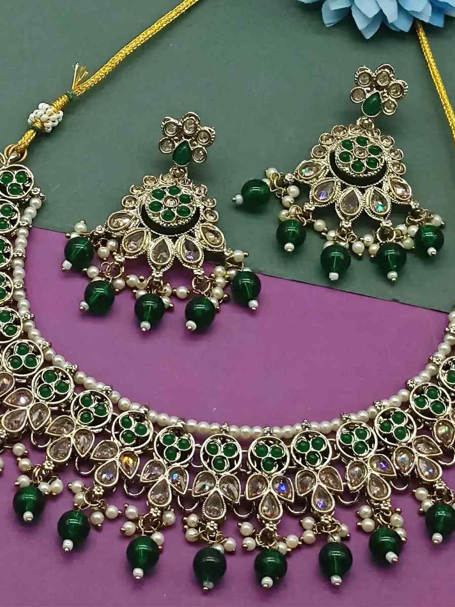 Green Alloy Festival Wear Kundan Necklace