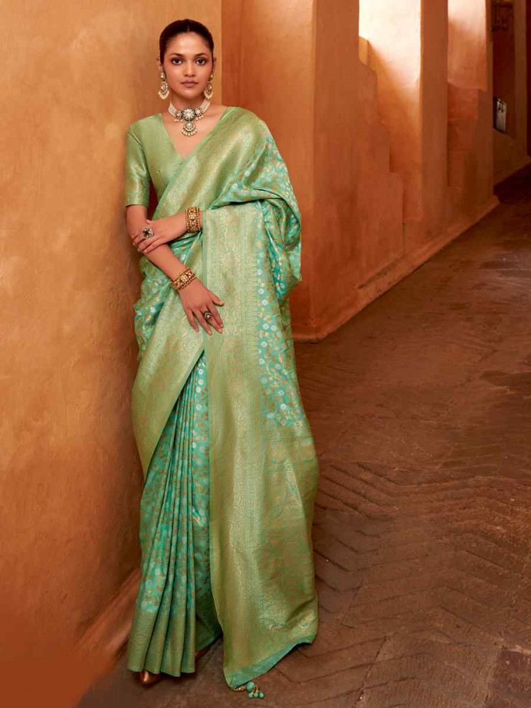 Green Banarasi Silk  Handwoven Festival Casual Heavy Border Saree