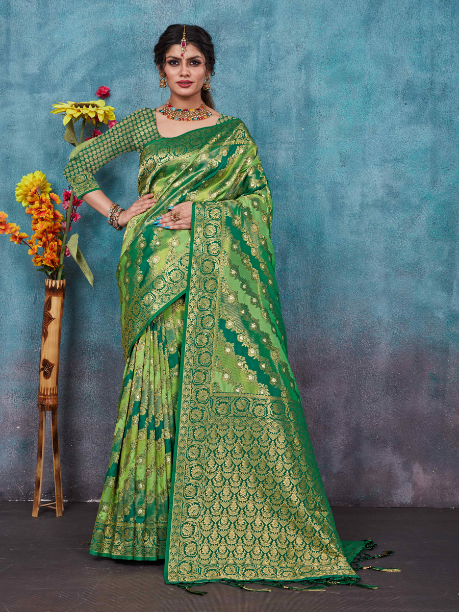 Green Banarasi Silk Handwoven Wedding Festival Heavy Border Saree