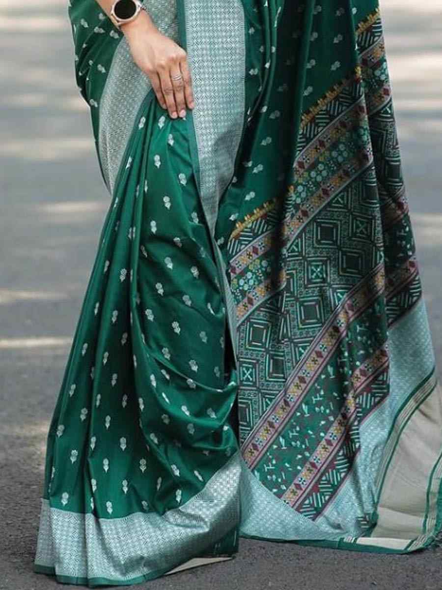 Green Banarasi Soft Silk Handwoven Festival Casual Heavy Border Saree