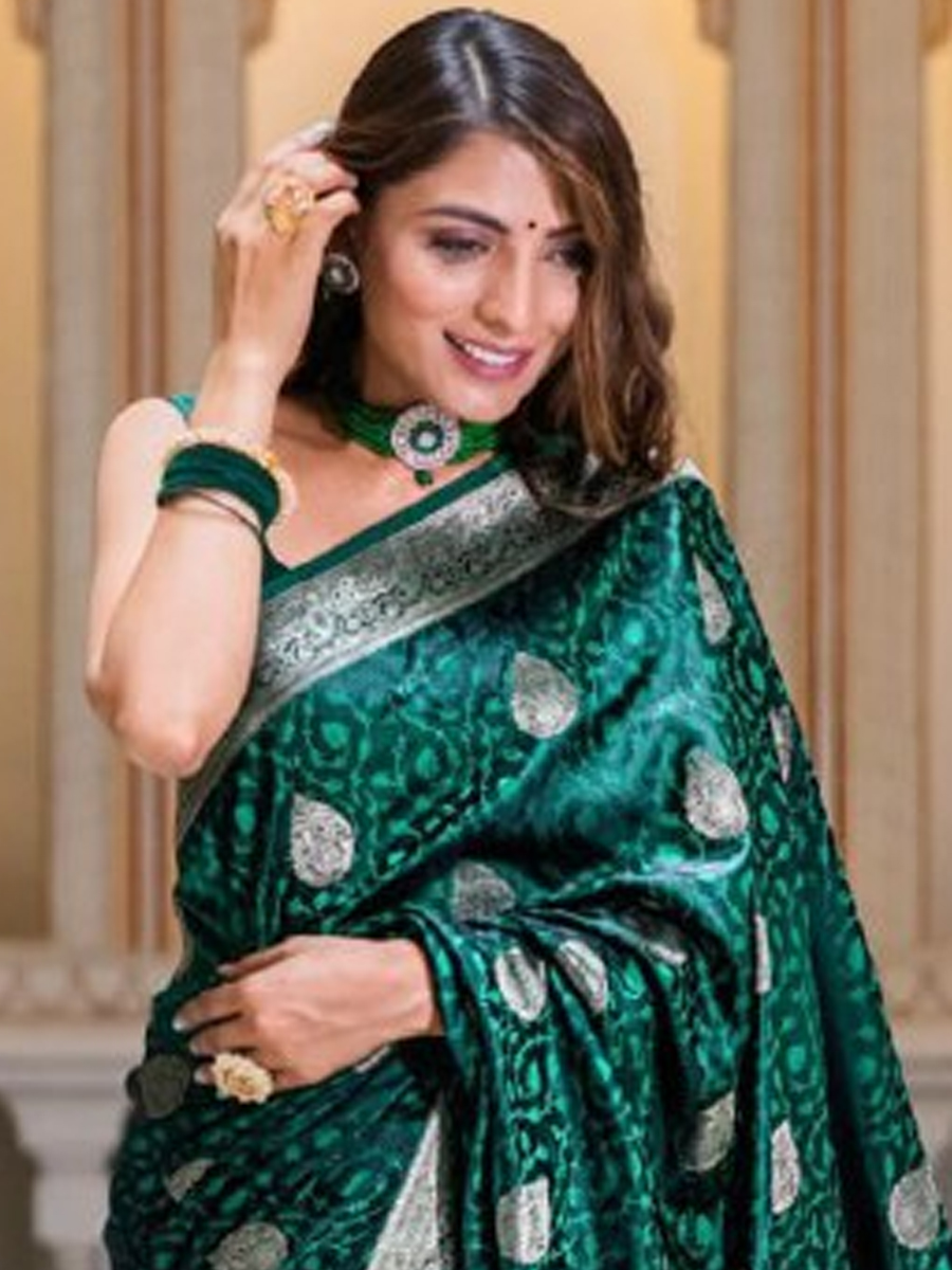 Green Banarasi Soft Silk Handwoven Festival Casual Heavy Border Saree