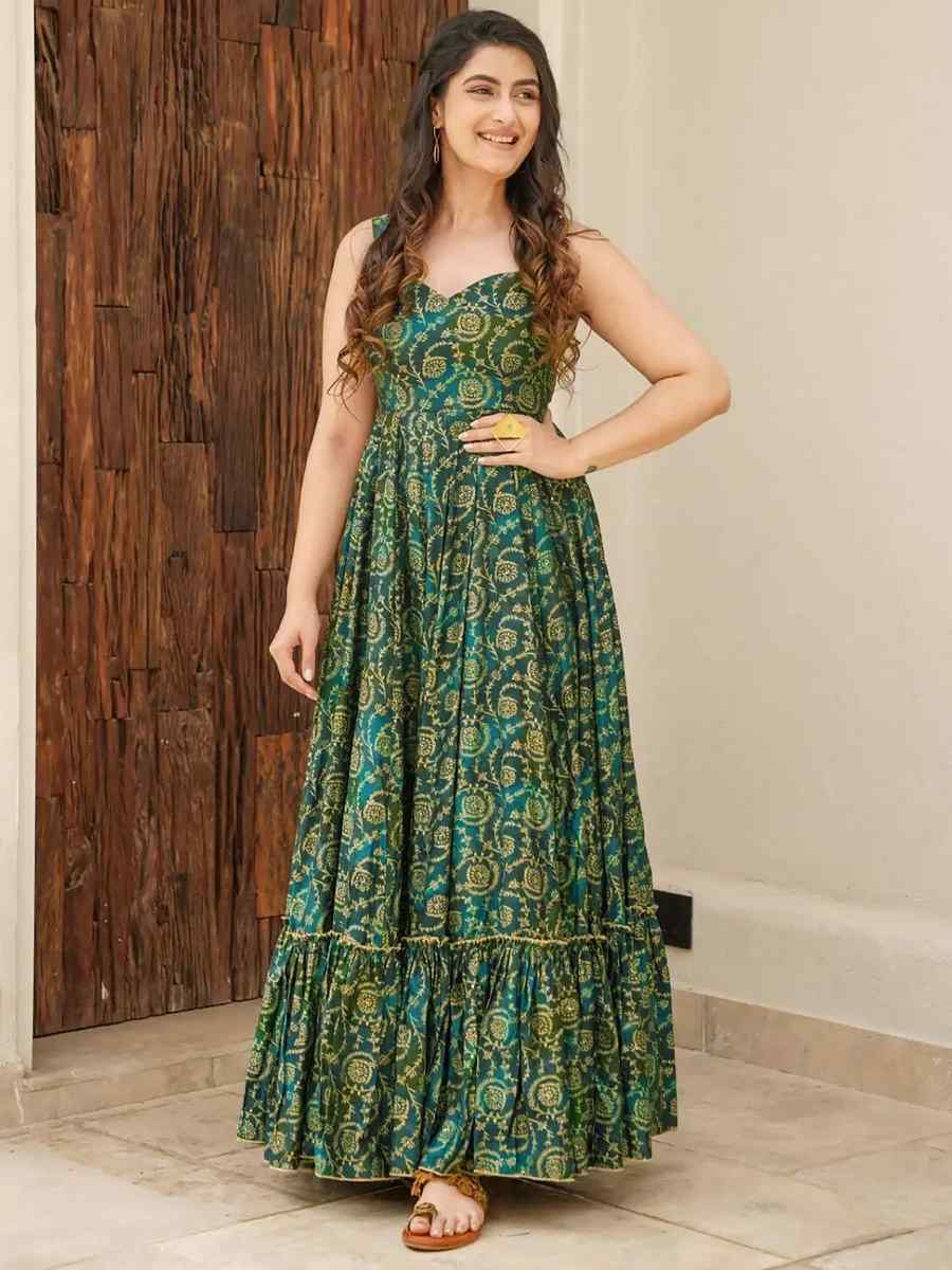 Green Heavy Rayon Printed Festival Casual Gown