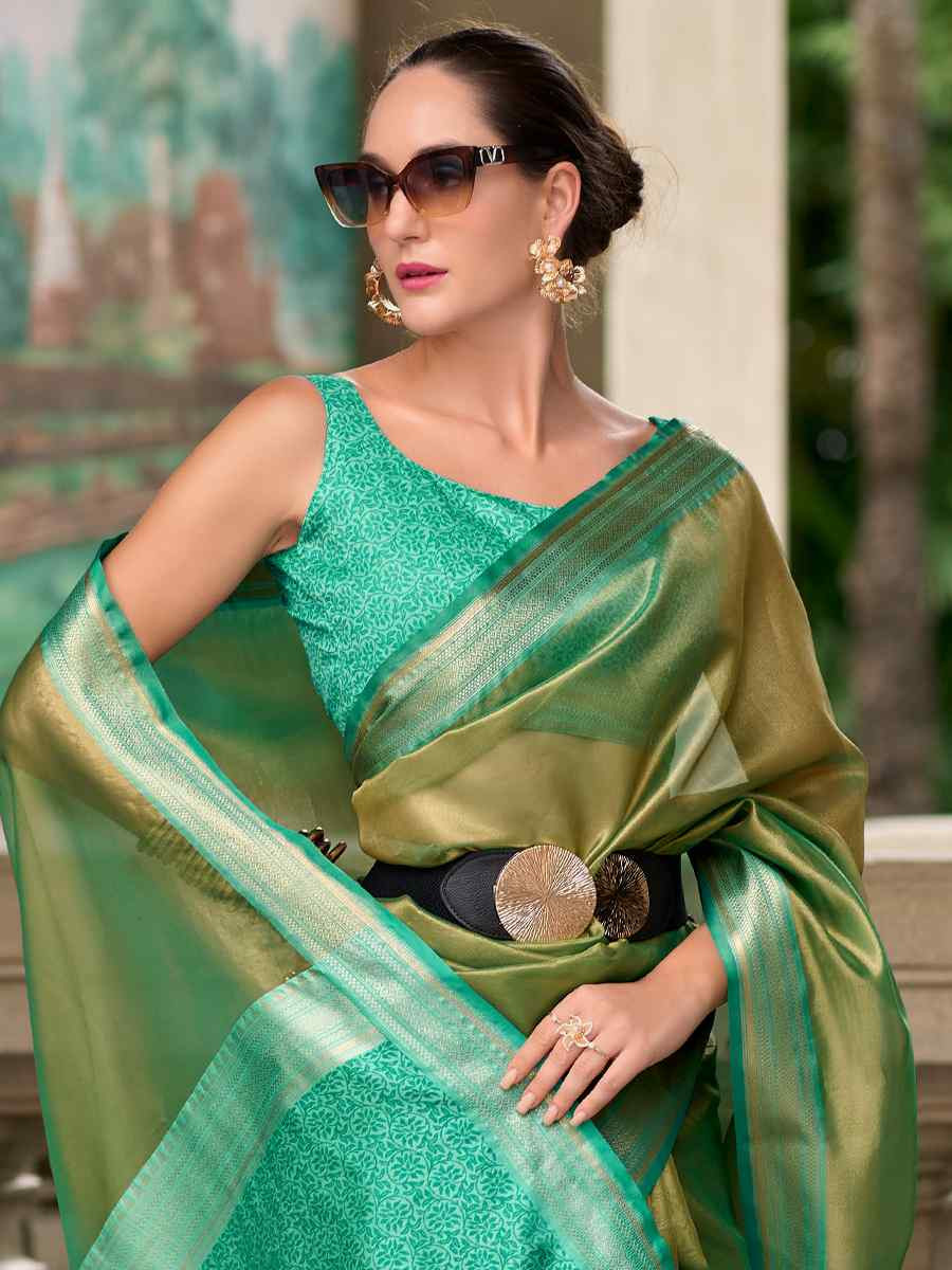 Green Pure Tisshue Silk Handwoven Festival Wedding Heavy Border Saree