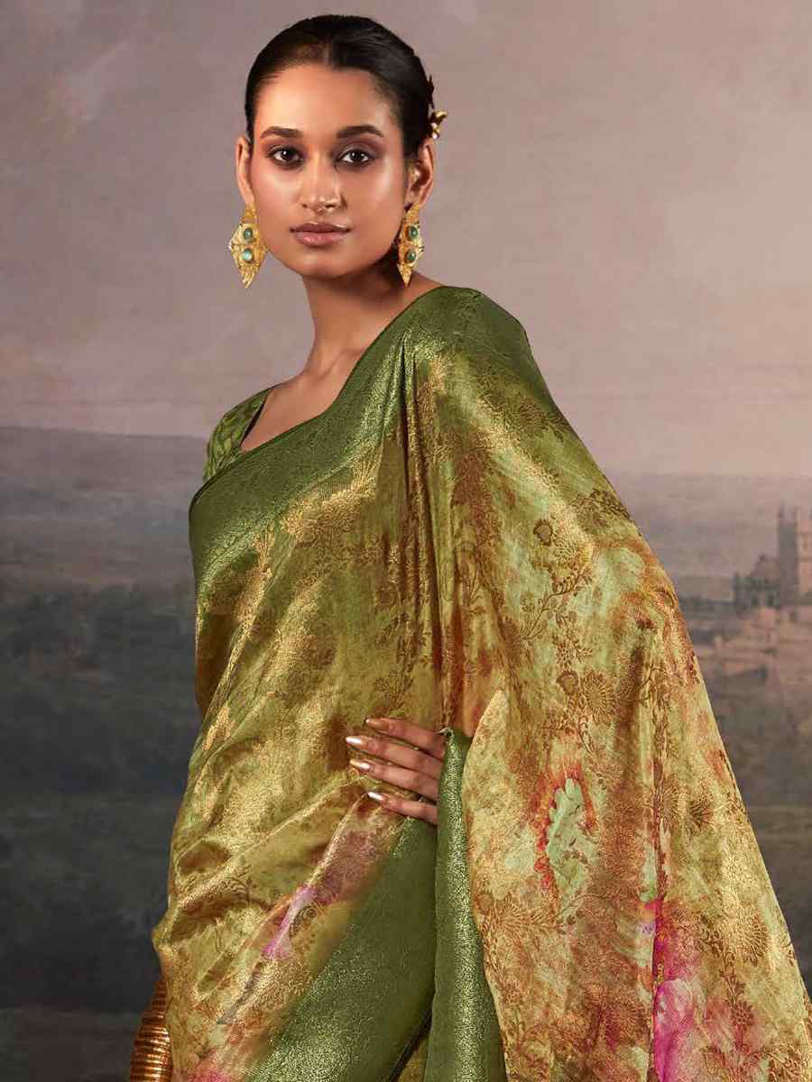 Green Pure Zari Linen Handwoven Casual Festival Classic Style Saree