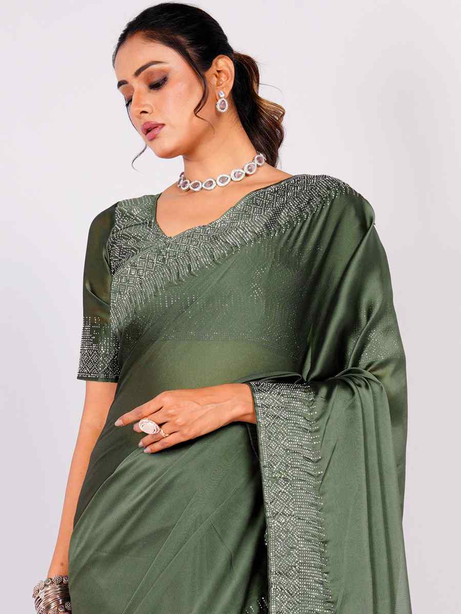 Green Rangoli Embroidered Wedding Party Heavy Border Saree