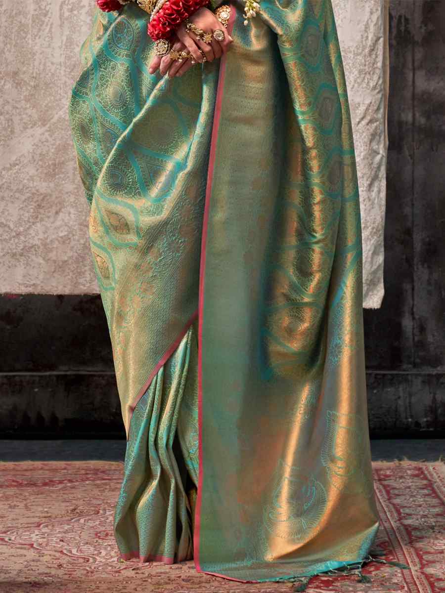 Green Silk Handwoven Festival Wedding Heavy Border Saree