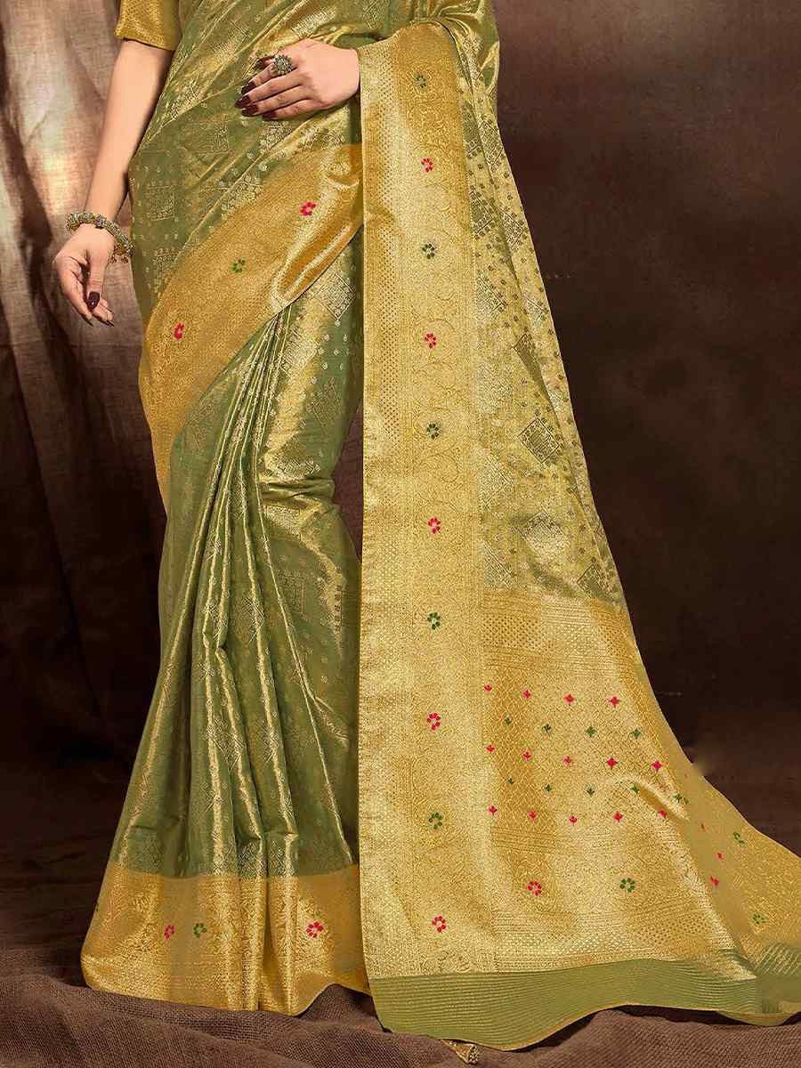 Green Silk Handwoven Festival Wedding Heavy Border Saree