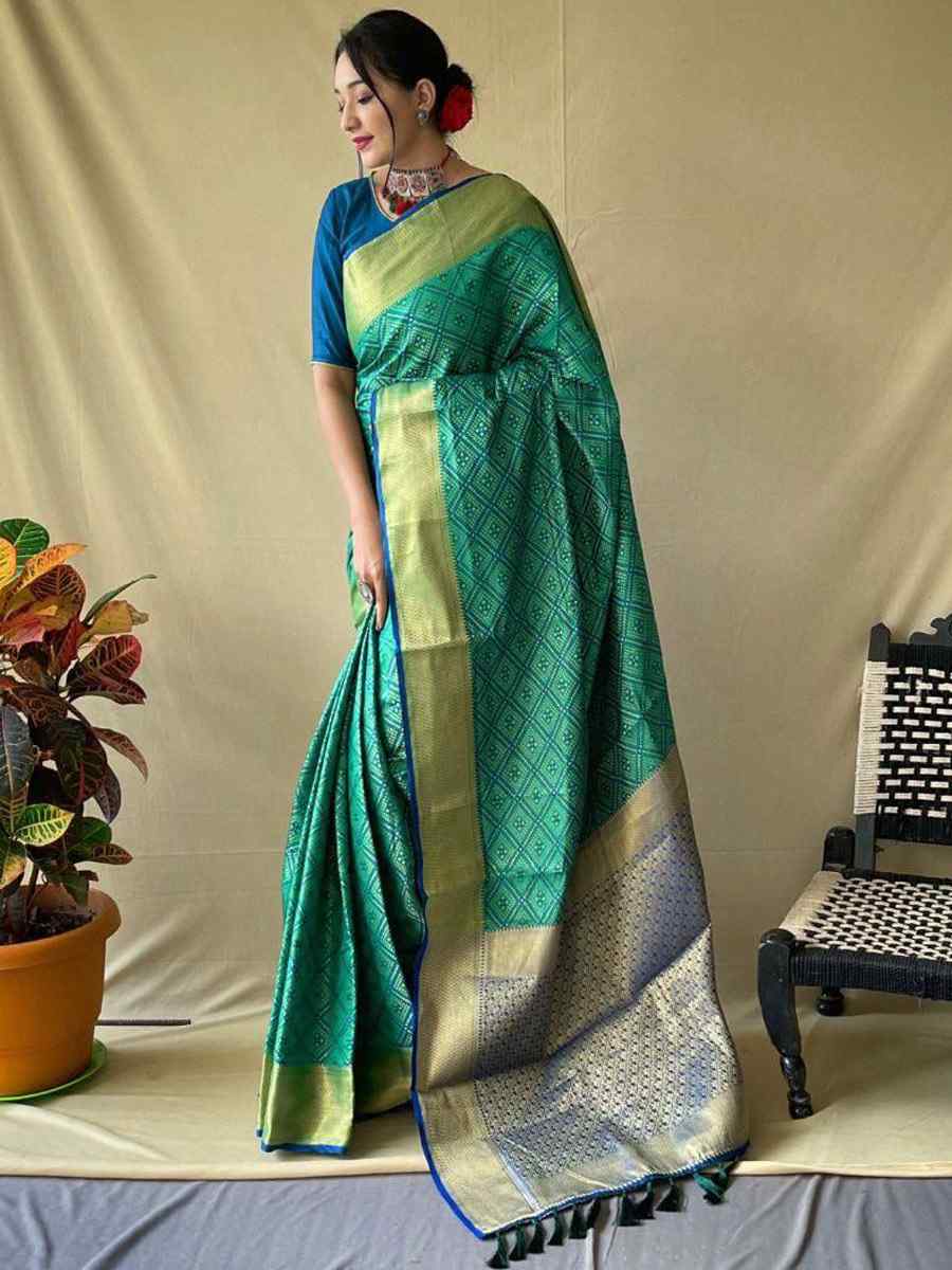 Green Soft Banarasi Silk Handwoven Festival Wedding Heavy Border Saree