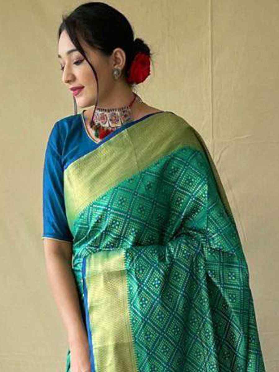 Green Soft Banarasi Silk Handwoven Festival Wedding Heavy Border Saree