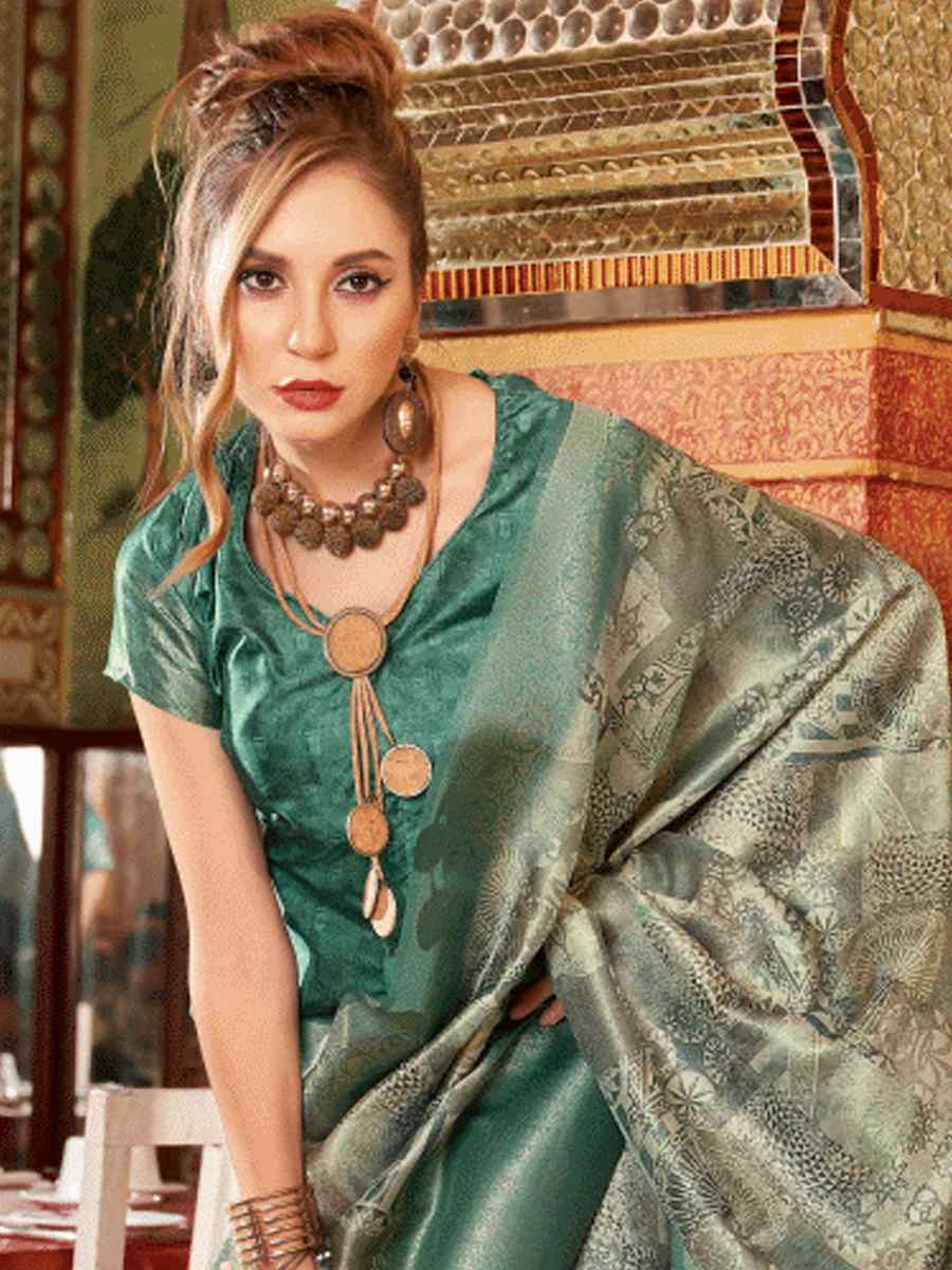 Green Soft Silk Handwoven Festival Wedding Heavy Border Saree