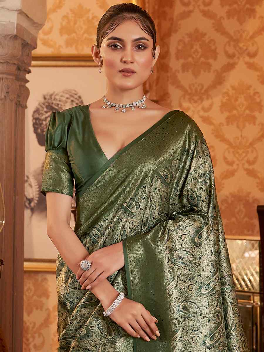 Green Soft Silk Handwoven Wedding Festival Heavy Border Saree