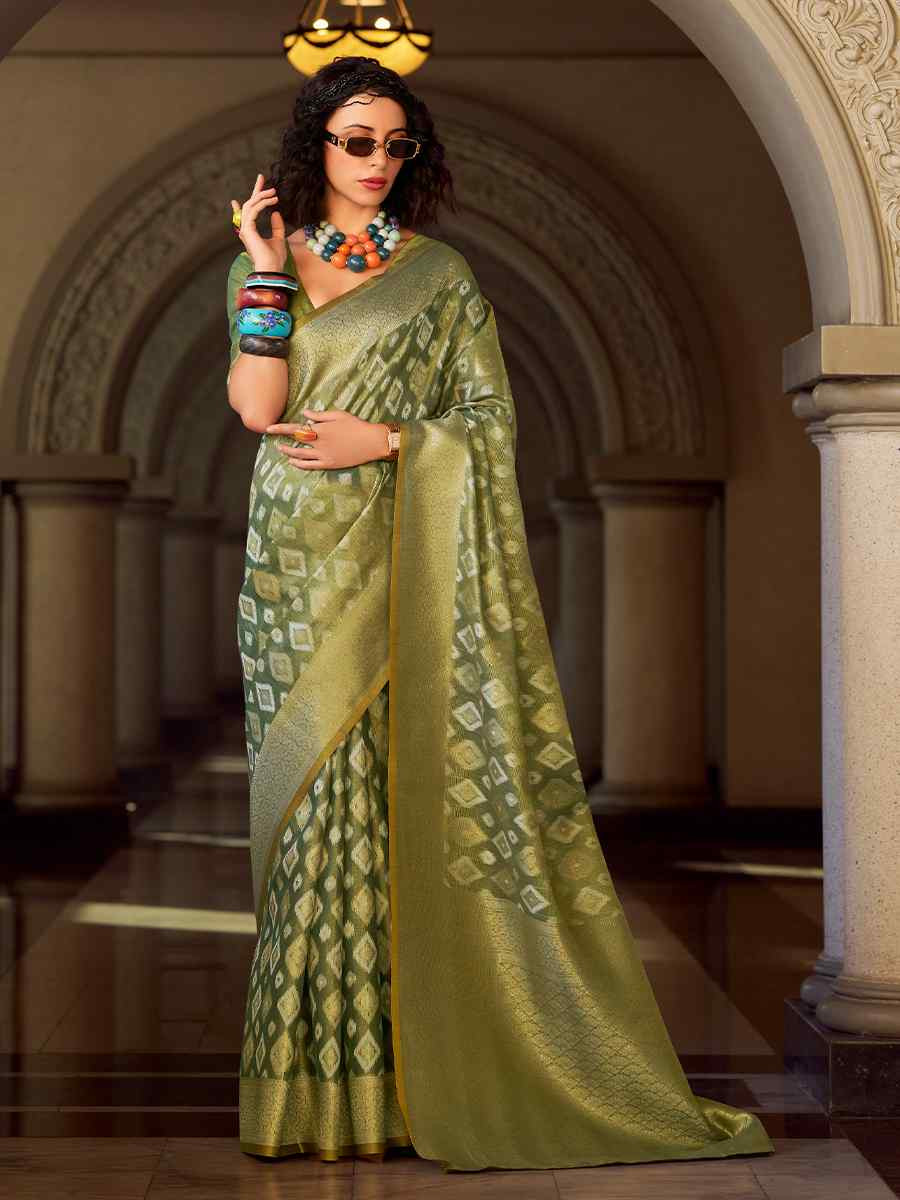 Green Soft Tissue Silk Handwoven Festival Casual Classic Style Saree