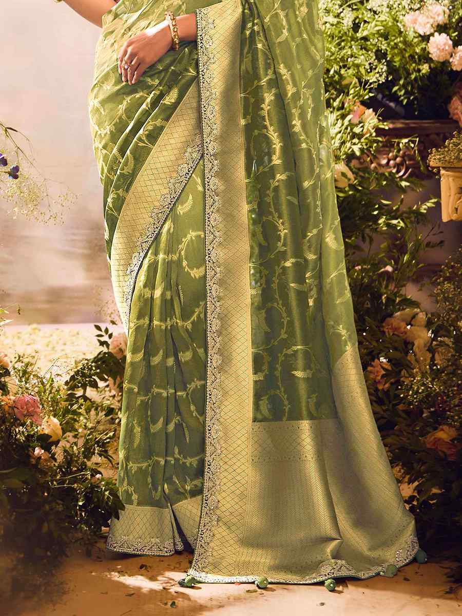 Green Tissue Silk Embroidered Festival Wedding Heavy Border Saree