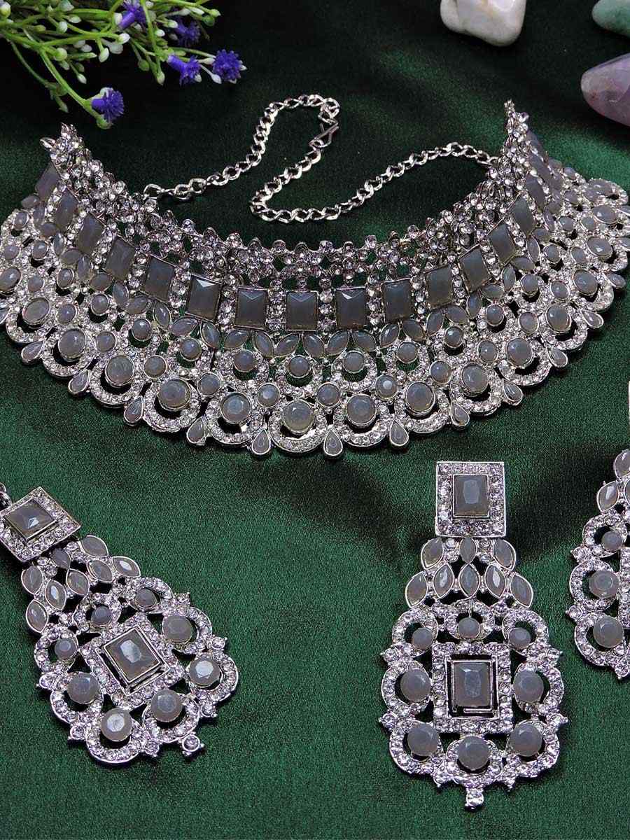 Grey Alloy Festival Wear Kundan Necklace