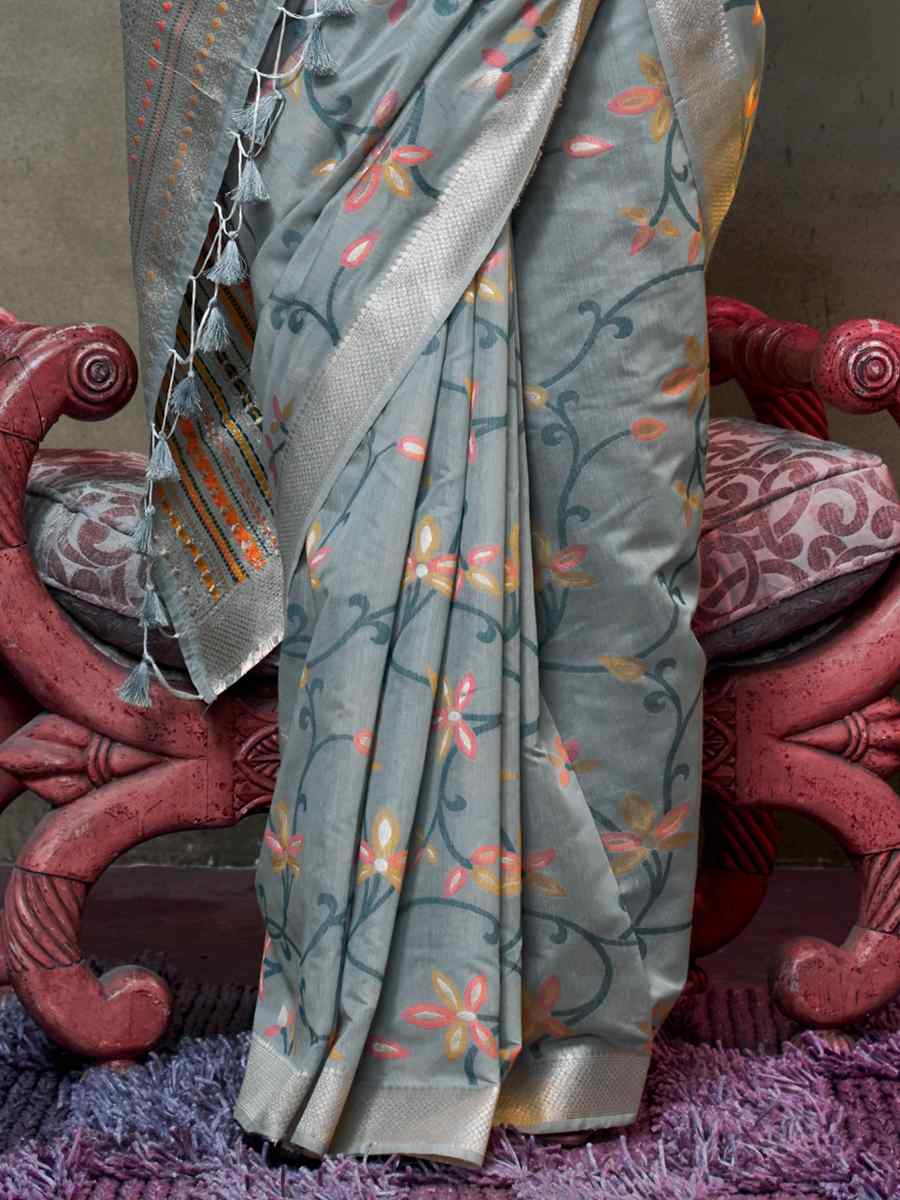 Grey Malmal Cotton Handwoven Wedding Festival Heavy Border Saree