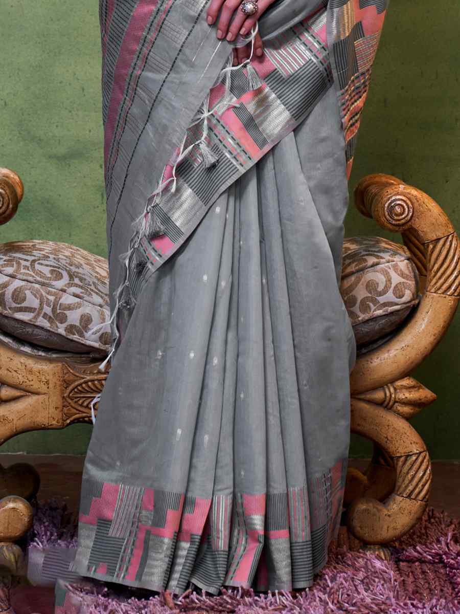 Grey Malmal Cotton Handwoven Wedding Festival Heavy Border Saree