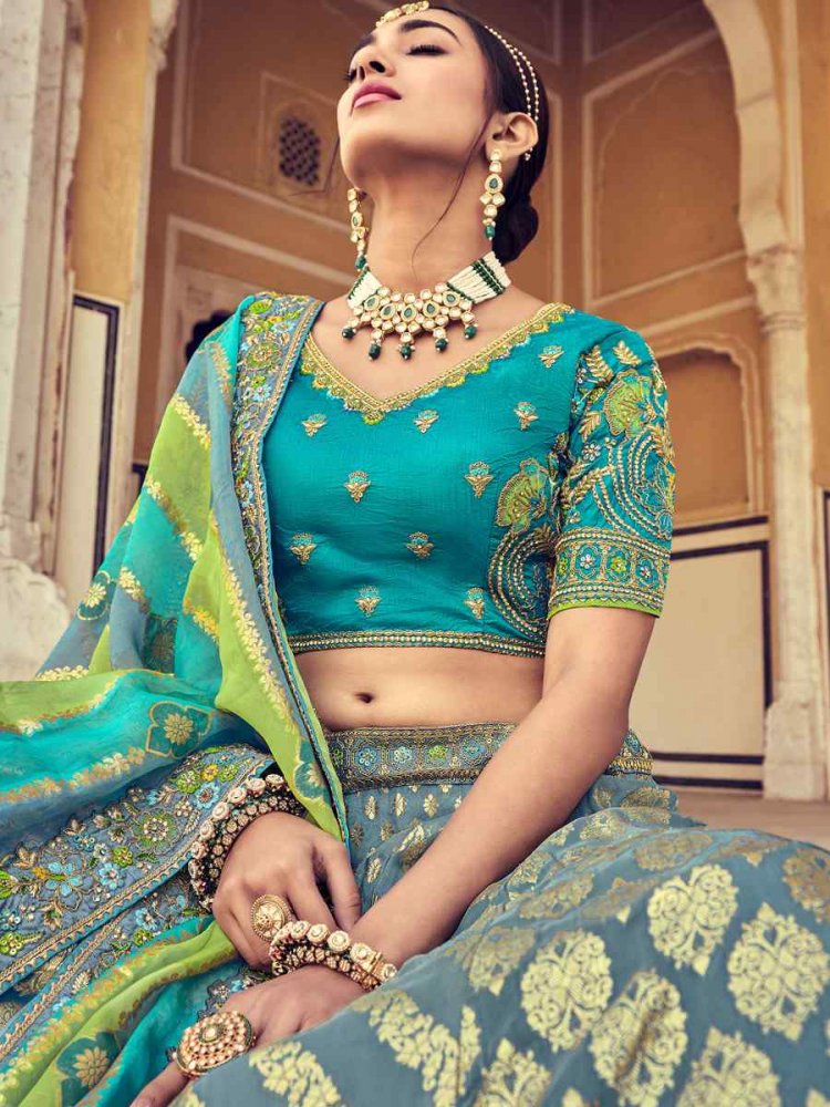 Buy Banarasi Exclusive Semi-Stitched Lehenga choli collection